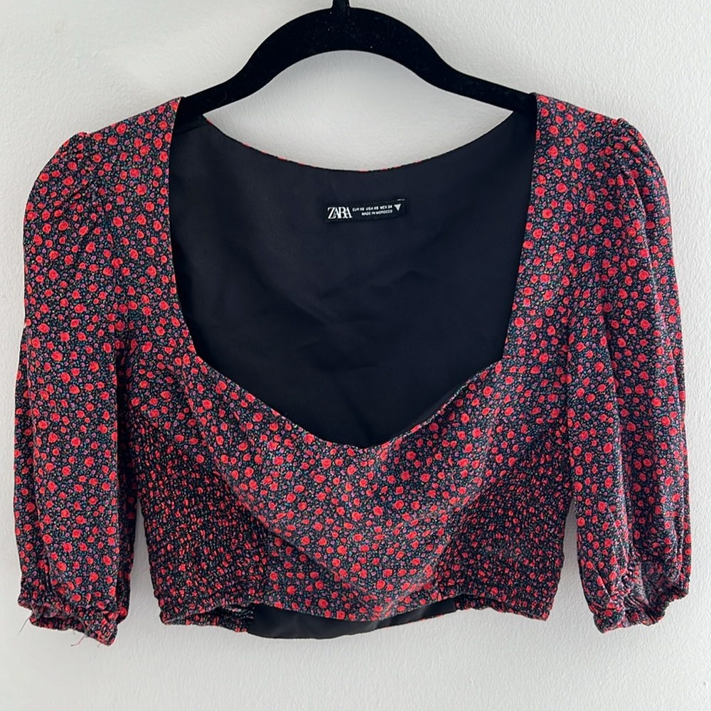 **Zara Red Floral Crop Top - Heart/Square Neckline - XS**